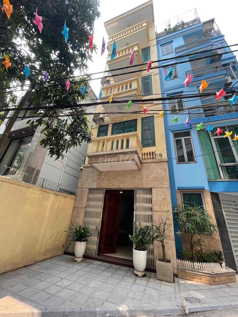 Bán căn nhà diện tích sử dụng 51.5 m2 5 tầng Ô tô đỗ cửa tại số 55 Ngõ 472 Lạc Long Quân Tây Hồ Hà Nội