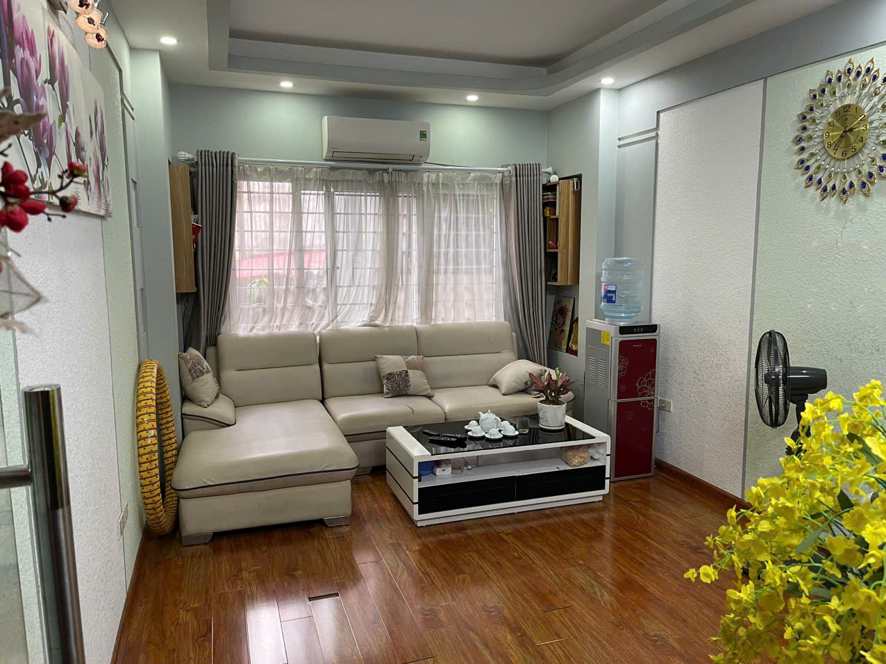 BÁN GẤP NHÀ CẦU GIẤY , 35M2, 5 TẦNG, XÂY MỚI ,GIÁ 8,5 TỶ, LH: 0936361623