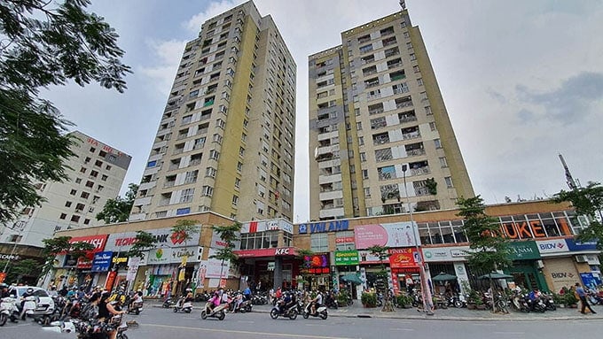 Cần bán căn hộ 76m2, tầng 8, CC B4 Kim Liên, đường Đại Cồ Việt, Đại học Bách Khoa