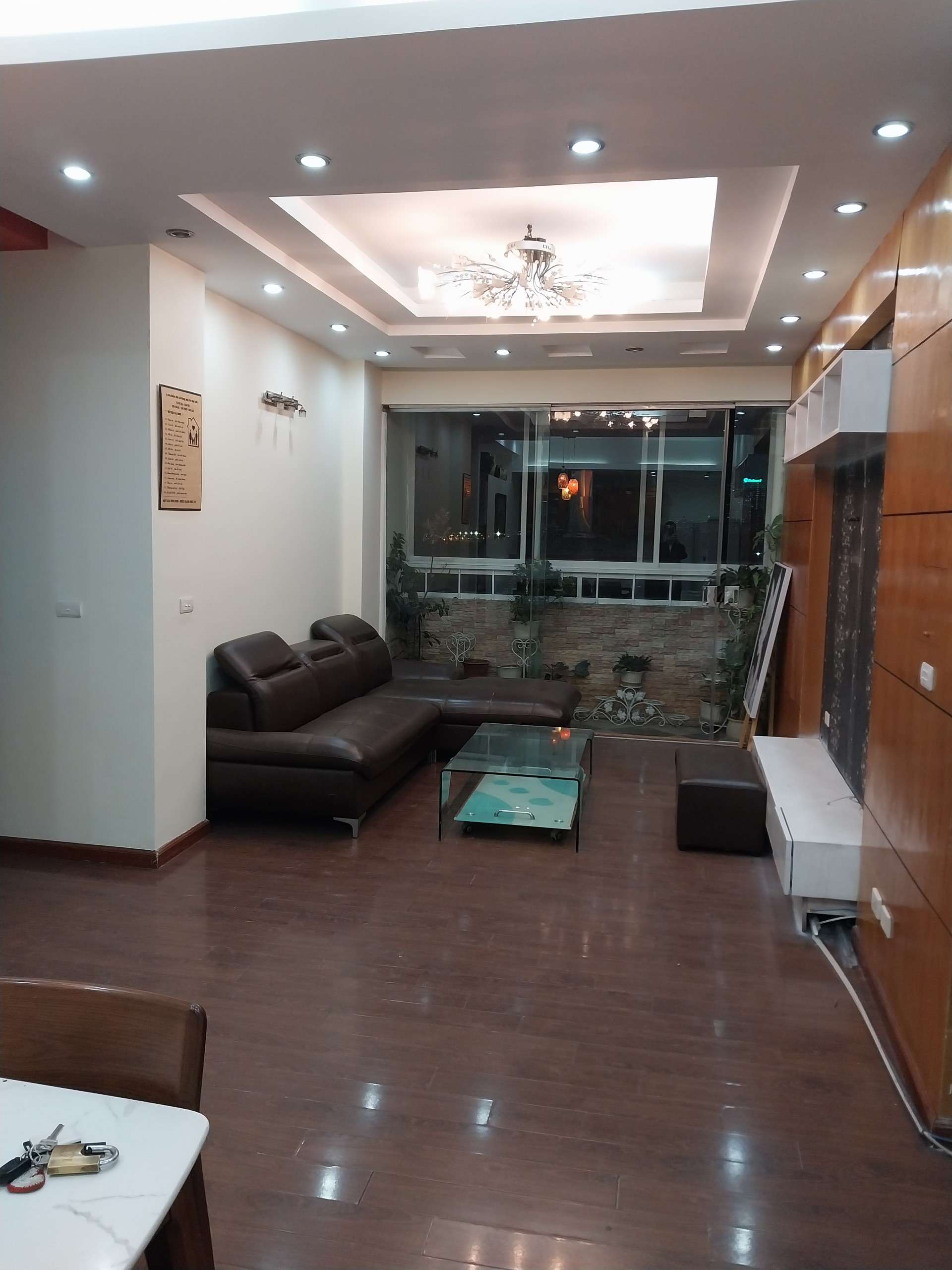 Chính chủ bán căn hộ chung cư OCT3B Resco Cổ Nhuế, Đường Phạm Văn Đồng, DT104m2 Giá 2.65 tỷ