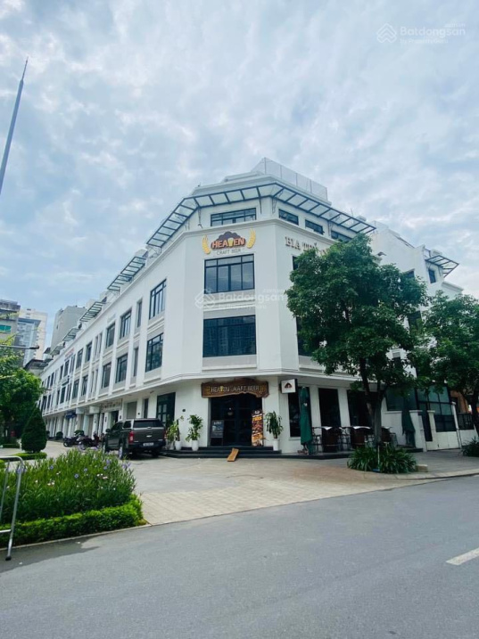 Chính chủ cần bán căn Shophouse Vinhomes Gardenia, Đường Hàm Nghi, Phường Cầu Diễn, Nam Từ Liêm, Hà Nội.