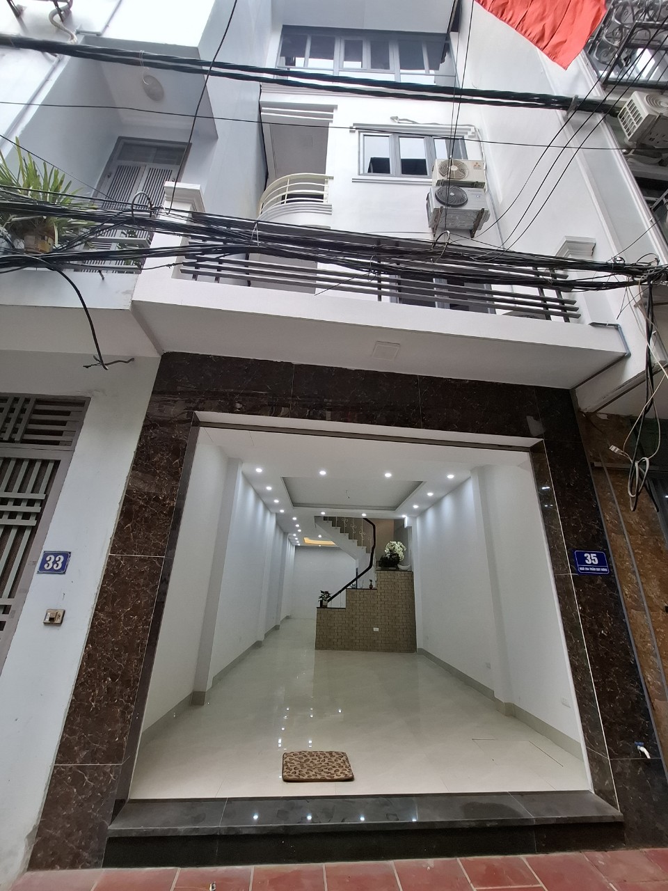 Chính chủ cần bán nhà mặt ngõ 204 Trần Duy Hưng trung tâm vàng của HN