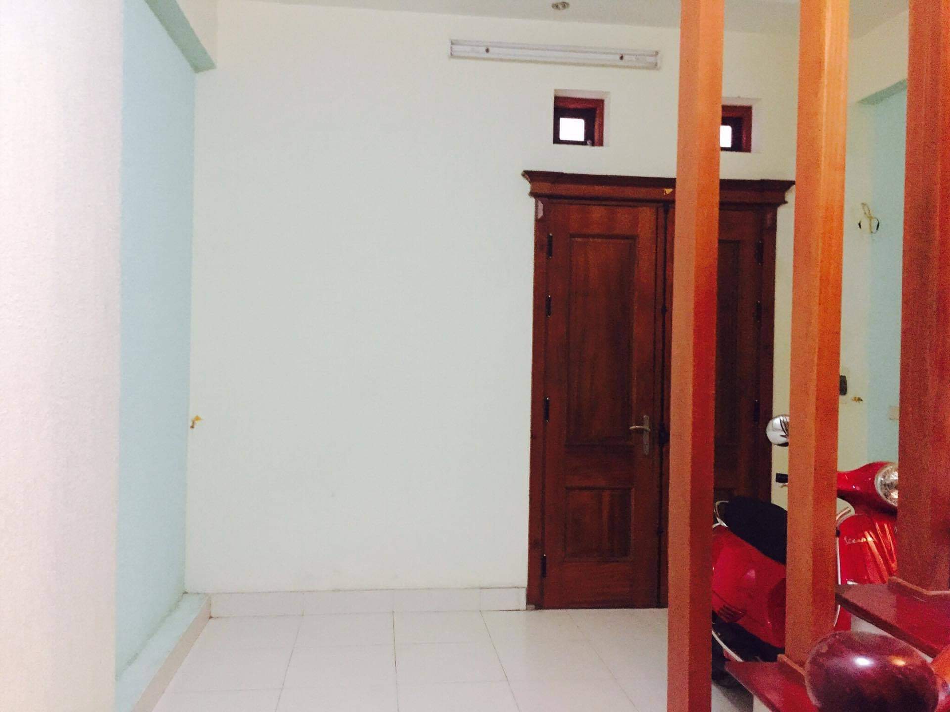 Chính chủ cần bán nhà tại nghách 119 ngõ 68 Cầu Giấy, quận Cầu Giấy, Hà Nội