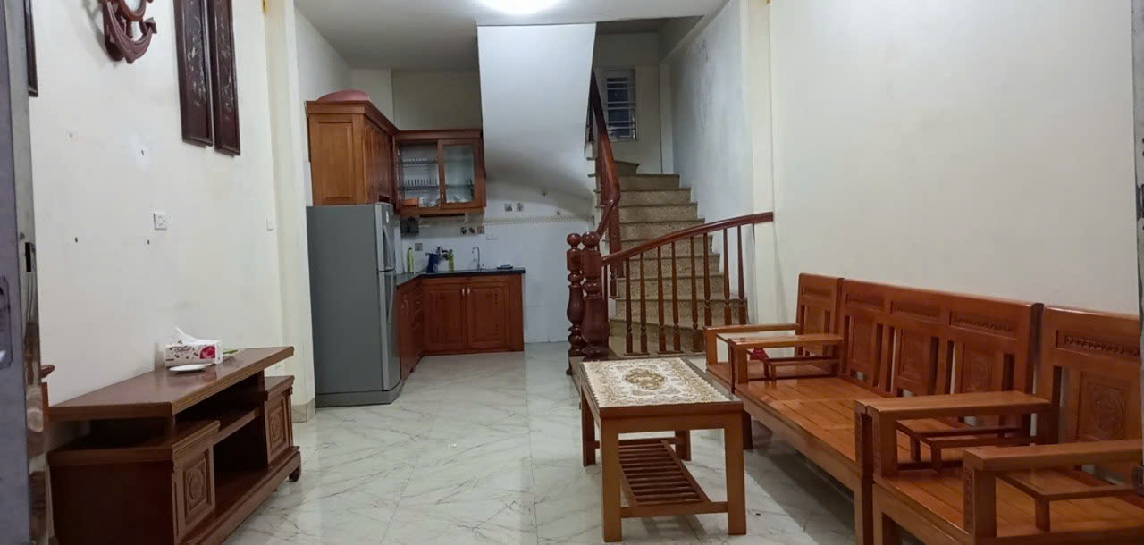 Chính chủ cho thuê nhà tại ngõ 420/52/19 Kim Giang, Hoàng Mai DT32m2x4 tầng Giá 8tr/th LH 0989840588