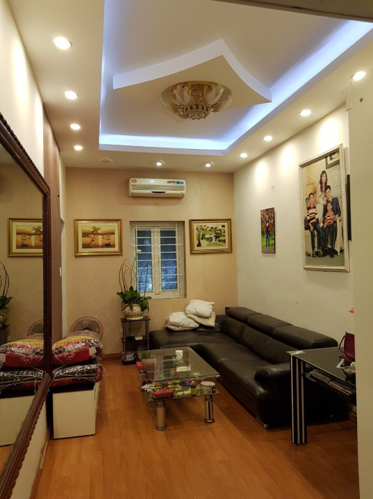 Cho thuê nhà chung cư 120m2, 3PN, full nội thất đẹp phố Khương Thượng, quận Đống Đa