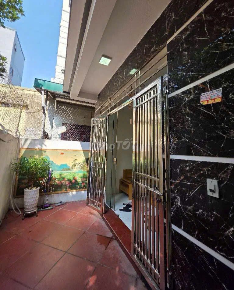 Nhà 4 tầng Ỷ La 32m2, ngõ thoáng, gần Geleximco, khu dân cư phát triển