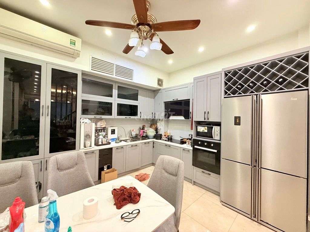 NHÀ ĐẸP GIÁ TỐT - LÊ QUANG ĐẠO - 35M2 - NHỈNH 7 TỶ - CẠNH SVĐ MỸ ĐÌNH