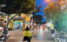 BÁN ĐẤT MẶT PHỐ THUÝ LĨNH, Ô TÔ TRÁNH