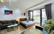 CHO THUÊ CCMN PHỐ VƯƠNG THỪA VŨ. BAN CÔNG. THANG MÁY. 35M2.