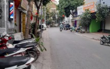 Cho thuê quán nhỏ mặt đường tại Sài Đồng, Long Biên, Hà Nội