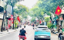 NHÀ THUỴ KHUÊ TRÍCH SÀI 45M 7 TẦNG THANG MÁY OTO NHỈNH 17 TỶ KINH DOAN